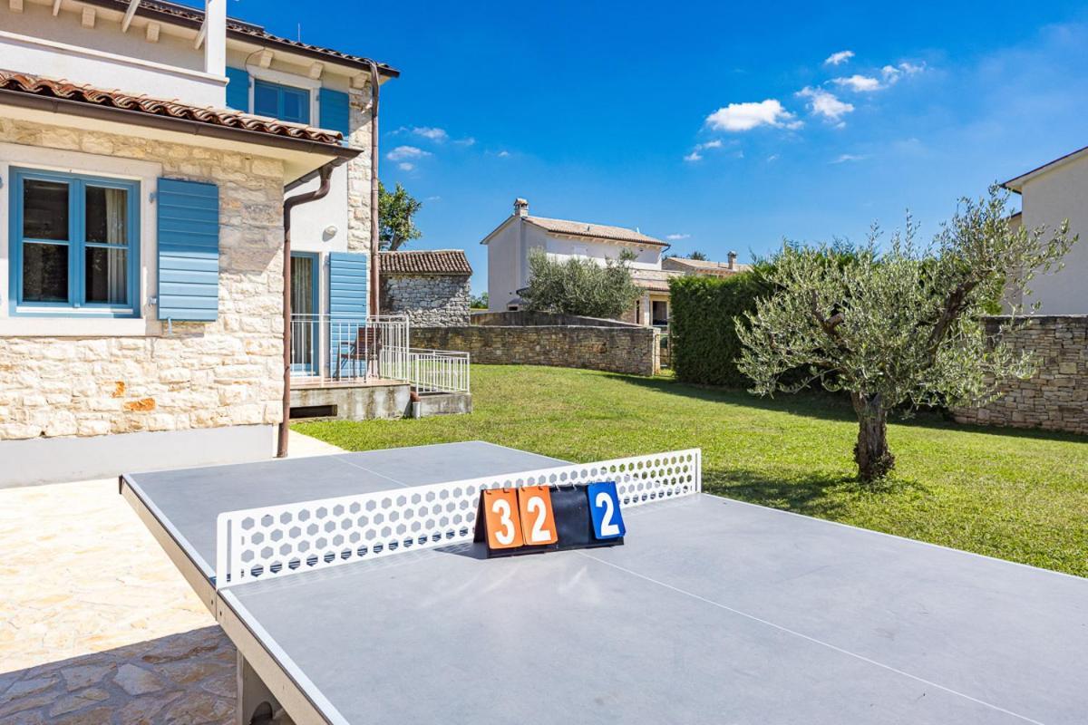 Villas Adagio Rojnići Екстериор снимка